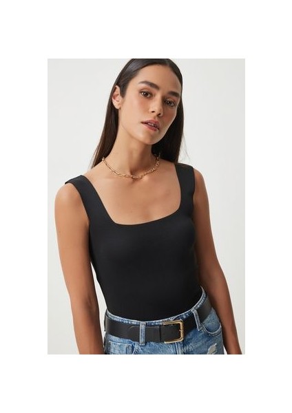 2'li Kare Yaka Kalın Askılı Triko Bluz Siyah Beyaz fiyatları