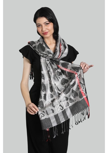 Gri ve Füme Rengi Desenli Paşmina Şal modelleri