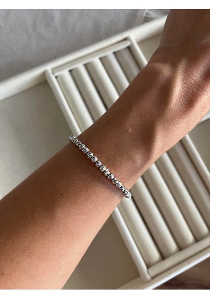 Dorika Bileklik Gümüş Renk fiyatları