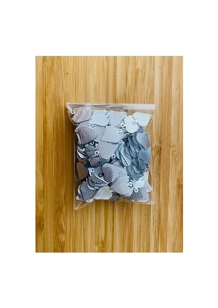 Oya, Abiye, Şal, Çeyiz, Halay Mendili, El Işi Plastik Desenli Kalp Pul. 20gr. Tahmini 260 Adet. indirimleri