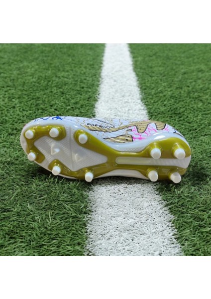 Çocuk Halı/çim Saha Dişli Bağcıklı Krampon modelleri