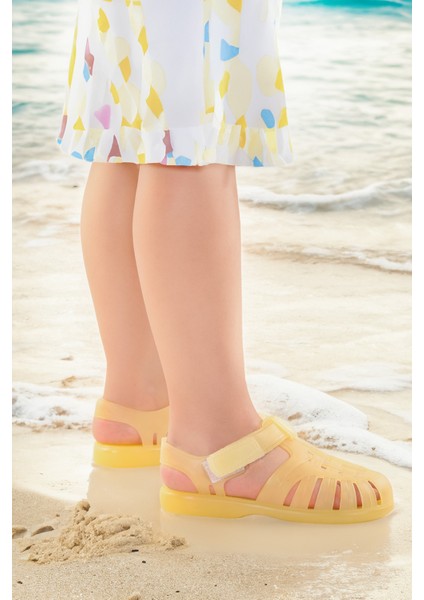 Fina Günlük Deniz Havuz Plaj Kız Çocuk Sandalet Ayakkabı
