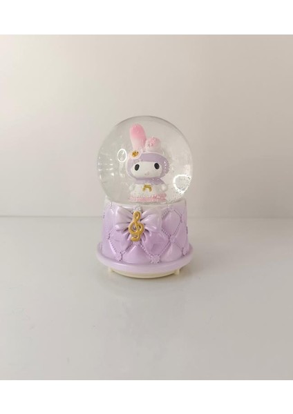 Kar Küresi Işıklı Müzikli Sanrio Tasarımlı Kar Küresi Biblo Sevgili Arkadaş Doğum Günü