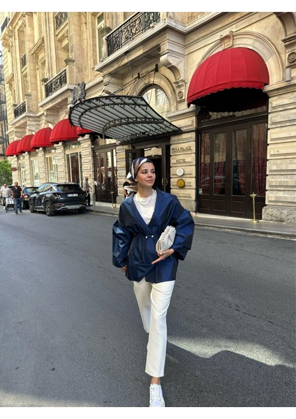 Lara Ceket Saks Mavisi indirimleri
