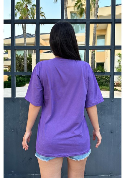 Mor Renk Freedom Baskı Unisex Oversize T-Shirt modelleri