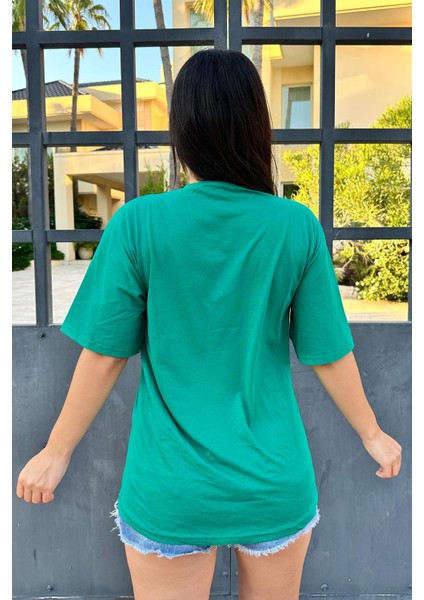 Yeşil Renk Freedom Baskı Unisex Oversize T-Shirt modelleri