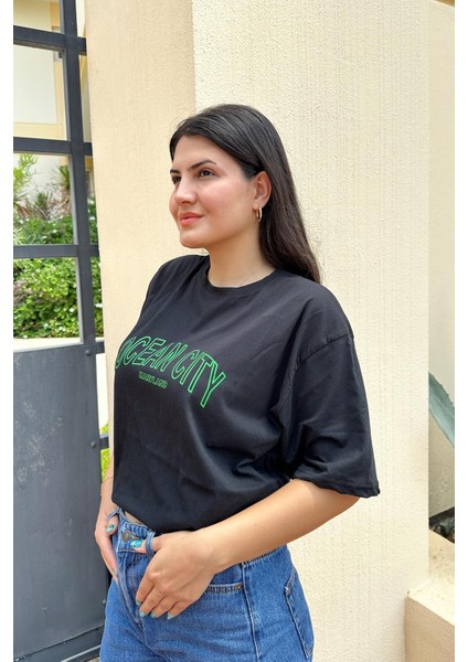 Siyah Renk Ocean City Baskı Unisex Oversize T-Shirt fiyatları
