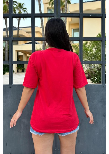 Kırmızı Renk Freedom Baskı Unisex Oversize T-Shirt modelleri