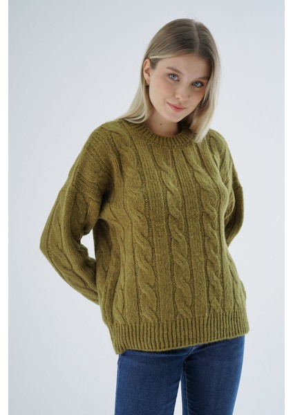 Kadın Olive Oversize Bisiklet Yaka Saç Örgülü Yünlü Özel Iplik Triko Örme Kazak TRIST-6167