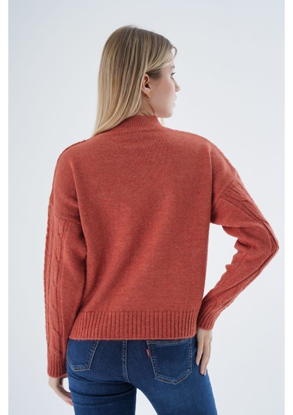 Kadın Kiremit Oversize Yarım Balıkçı Saç Örgülü Yünlü Özel Iplik Triko Örme Kazak TRIST-6158 modelleri