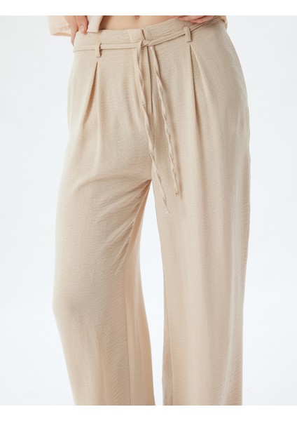 Geniş Paça Pantolon Düğmeli Beli Bağcıklı Normal Bel indirimleri