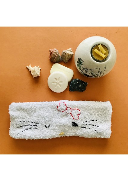 Bonvii Int Hello Kitty Havlu Saç Bandı ve Çift Bileklik Set Spa Spor Cilt Bakımı Pamuk Takım Hkittysbmod4