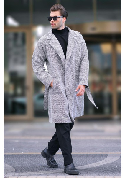 Beyaz Kruvaze Yaka Desenli Kaşe Kaban 7250 modelleri