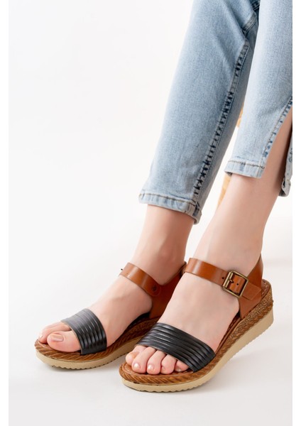 Siyah Ortopedik Deri Dolgu Kadın Sandalet fırsatları