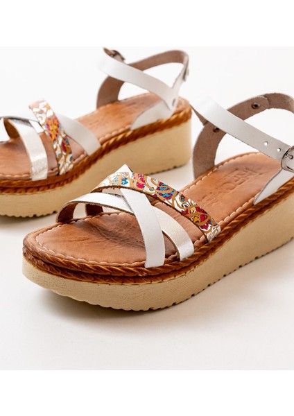 Beyaz Multi Ortopedik Deri Dolgu Kadın Sandalet