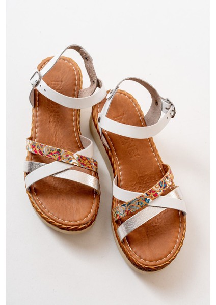 Beyaz Multi Ortopedik Deri Dolgu Kadın Sandalet indirimleri