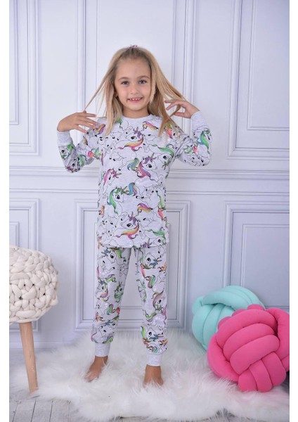 Kız Çocuk Gri Melange Üzeri Çok Renkli Sevimli Efsanevi At Desenli Basic Pijama Takımı 2 Parça