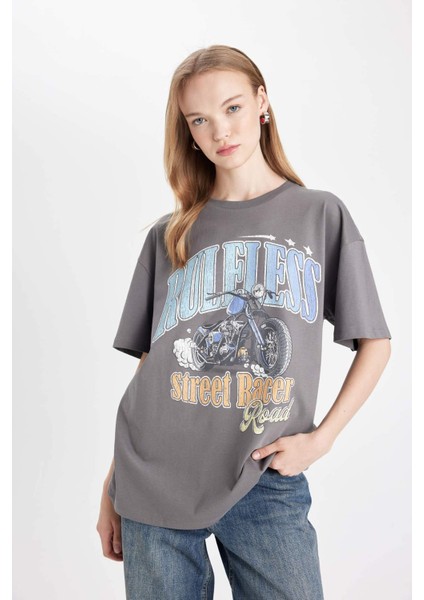 Oversize Geniş Kalıp Bisiklet Yaka Baskılı Kısa Kollu Tişört fırsatları