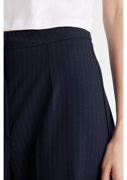 Wide Leg Kumaş Pantolon Geniş Bol Paça Esnek Belli Basic Düz Standart Boy D4356AX24AU indirimleri