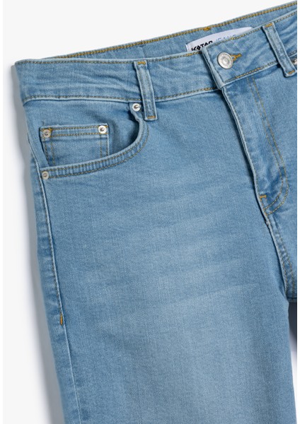 Slim Fit Kot Şort Bermuda Cep Detaylı Pamuklu modelleri