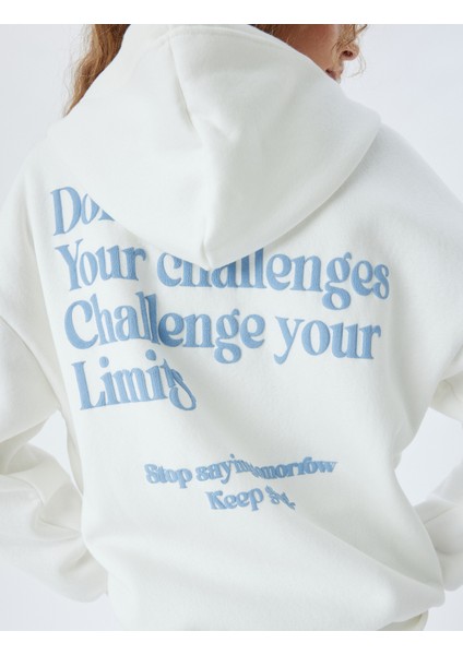 Fermuarlı Sweatshirt Kapüşonlu Oversize Kanguru Cepli Slogan Baskılı Şardonlu indirimleri