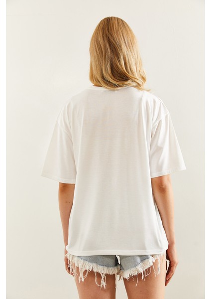 Kadın Desenli Kısa Kollu Basic T-Shirt fiyatları