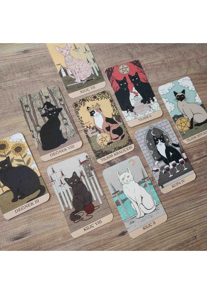 Vintage Kedi Tarot Destesi