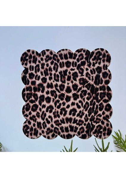 Leopar Desenli Dijital Baskılı, Kenarı Lazer Kesim Dekoratif Kokteyl Peçeteleri
