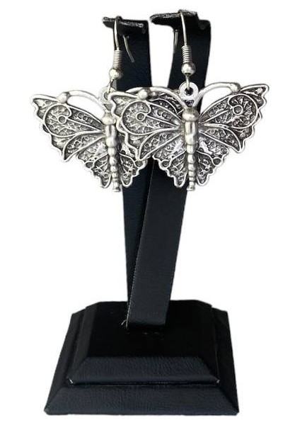 Antik Gümüş Tarz Işlemeli Kelebek Küpe modelleri