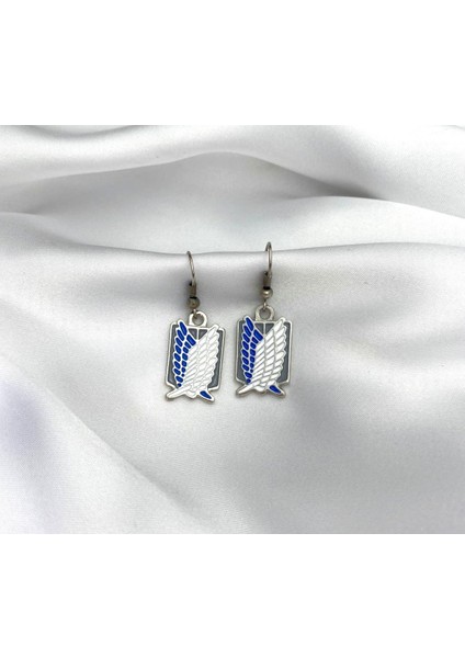 Anime Attack On Titan Küpe