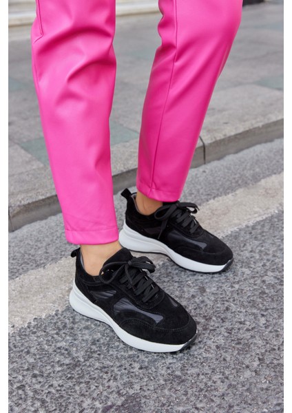 Roma Siyah Süet Deri Kadın Sneaker