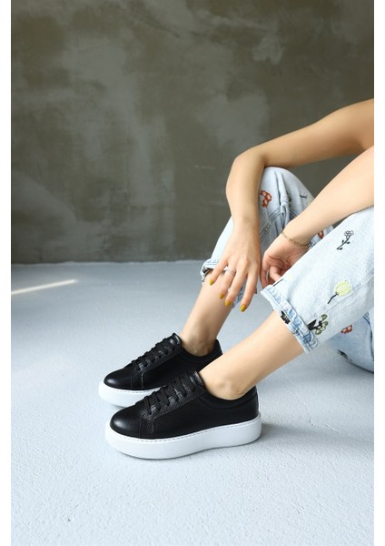 Julia Siyah Deri Kadın Sneaker