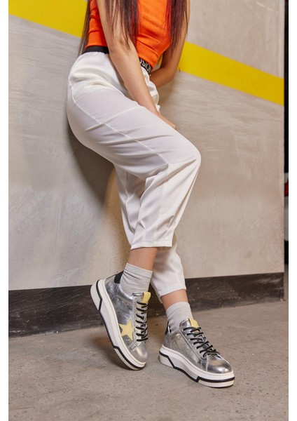 Sveta Gümüş Deri Kadın Sneaker indirimleri