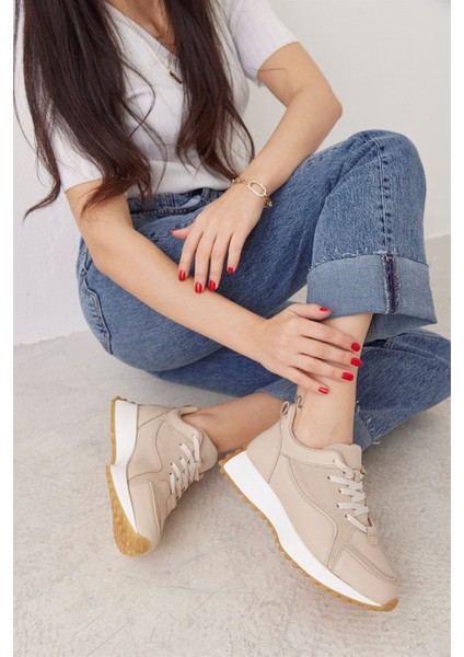 Sara Bej Deri Bağcıklı Kadın Sneaker