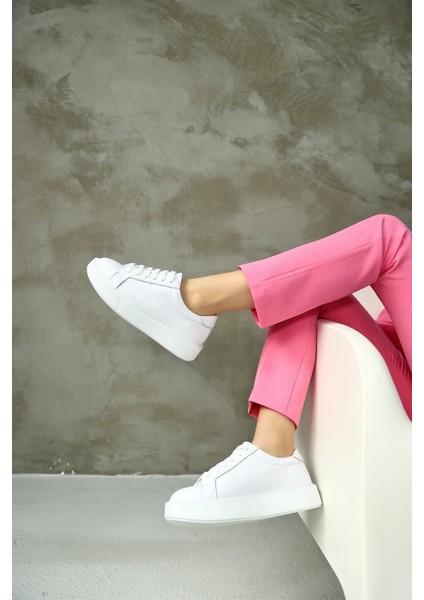 Julia Beyaz Floter Deri Kadın Sneaker modelleri