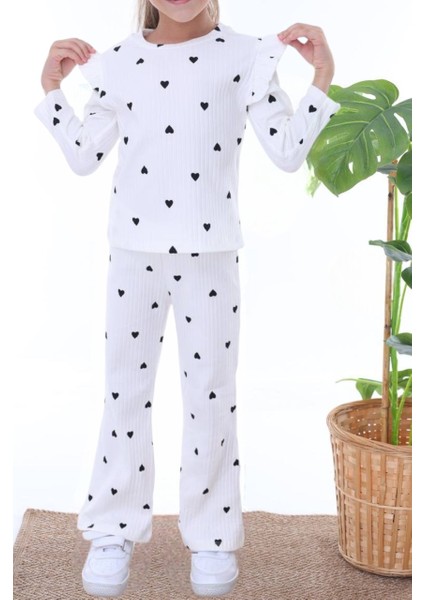 Yeni Sezon Kız Çocuk Fitilli Alt Üst Ekru Üzeri Kalp Desen Uzun Kol Pijama Takımı Fırfır Omuz fiyatları