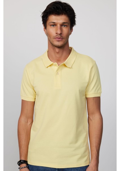 Erkek Slim Fit Dar Kesim %100 Pamuk Düz Pike Sarı Polo Yaka Tişört fiyatları
