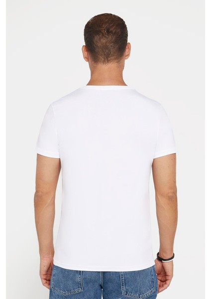 Erkek Slim Fit Dar Kesim %100 Pamuk Yumuşak Dokulu Baskılı Beyaz Bisiklet Yaka T-Shirt indirimleri