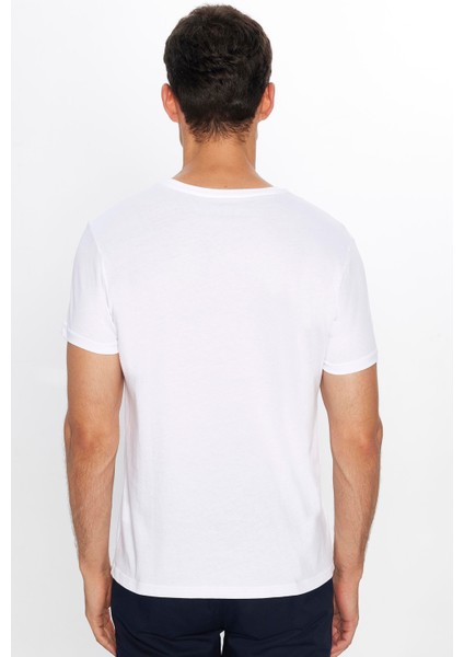 Erkek Slim Fit Dar Kesim %100 Pamuk Yumuşak Dokulu Baskılı Beyaz Bisiklet Yaka T-Shirt indirimleri