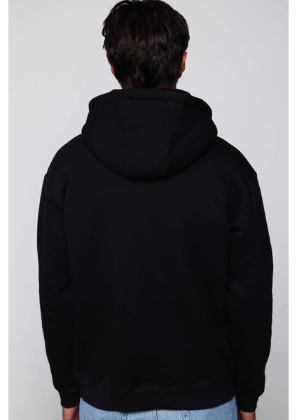Oversize Geniş Kesim Pamuklu Yumuşak Dokulu İçi Polarlı Basic Siyah Kapüşonlu Sweatshirt indirimleri