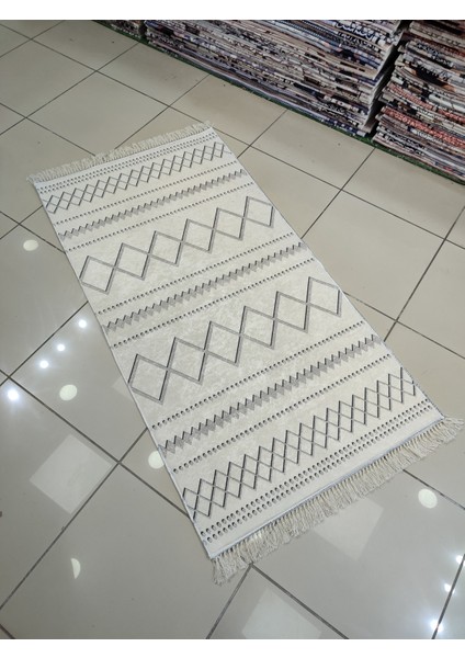 80 x 150 cm Makinada Yıkanabilir Dijatal Baskı Kaymaz Dot Taban 3,5mm Süngerli Halı