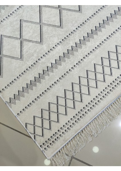 80 x 150 cm Makinada Yıkanabilir Dijatal Baskı Kaymaz Dot Taban 3,5mm Süngerli Halı