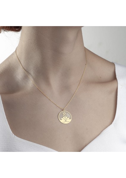 925 Ayar Gümüş Lotus Çiçeği Plaka Kolye modelleri