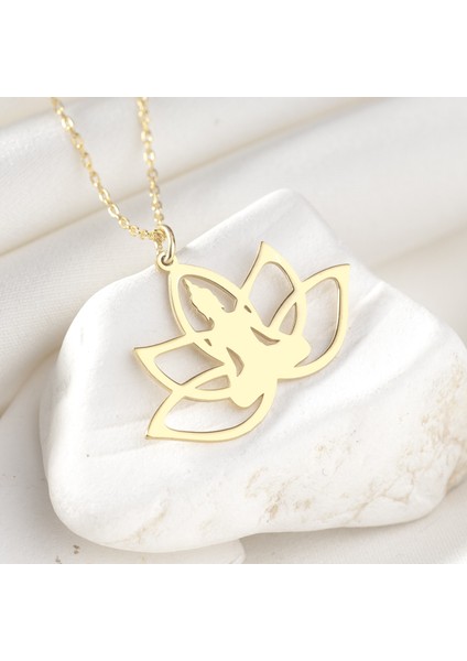 925 Ayar Gümüş Yoga ve Lotus Çiçeği Kolye fırsatları