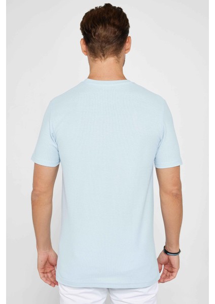 Erkek Slim Fit Dar Kesim %100 Pamuk Yumuşak Dokulu Desenli Mavi Bisiklet Yaka T-Shirt indirimleri