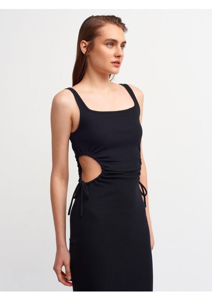 Pencere Detaylı Uzun Elbise fırsatları