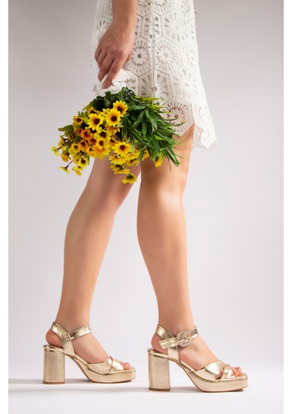 Jenna Kadın Abiye Platform Topuklu Ayakkabı Gold Kristal fiyatları