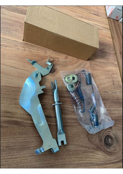 Fren Yay Takımı Pıckup D-22 / YD25 98-05 Takım Sağ Ithal modelleri