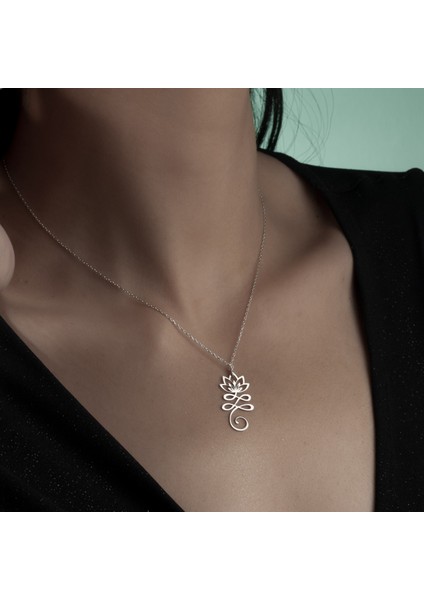 925 Ayar Gümüş Meditasyon Lotus Çiçeği Kolye modelleri