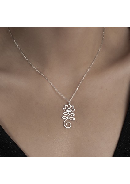 925 Ayar Gümüş Meditasyon Lotus Çiçeği Kolye fırsatları